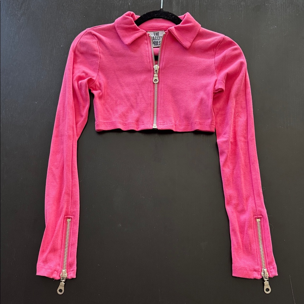 NWOT Ragged Priest Hot Pink Cropped Zip-Up Long Sleeve Y2K Zipper Top Size 8